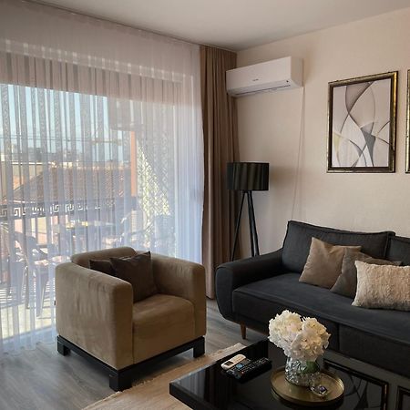 Apartment Prizreni-Free Private Parking Exterior foto