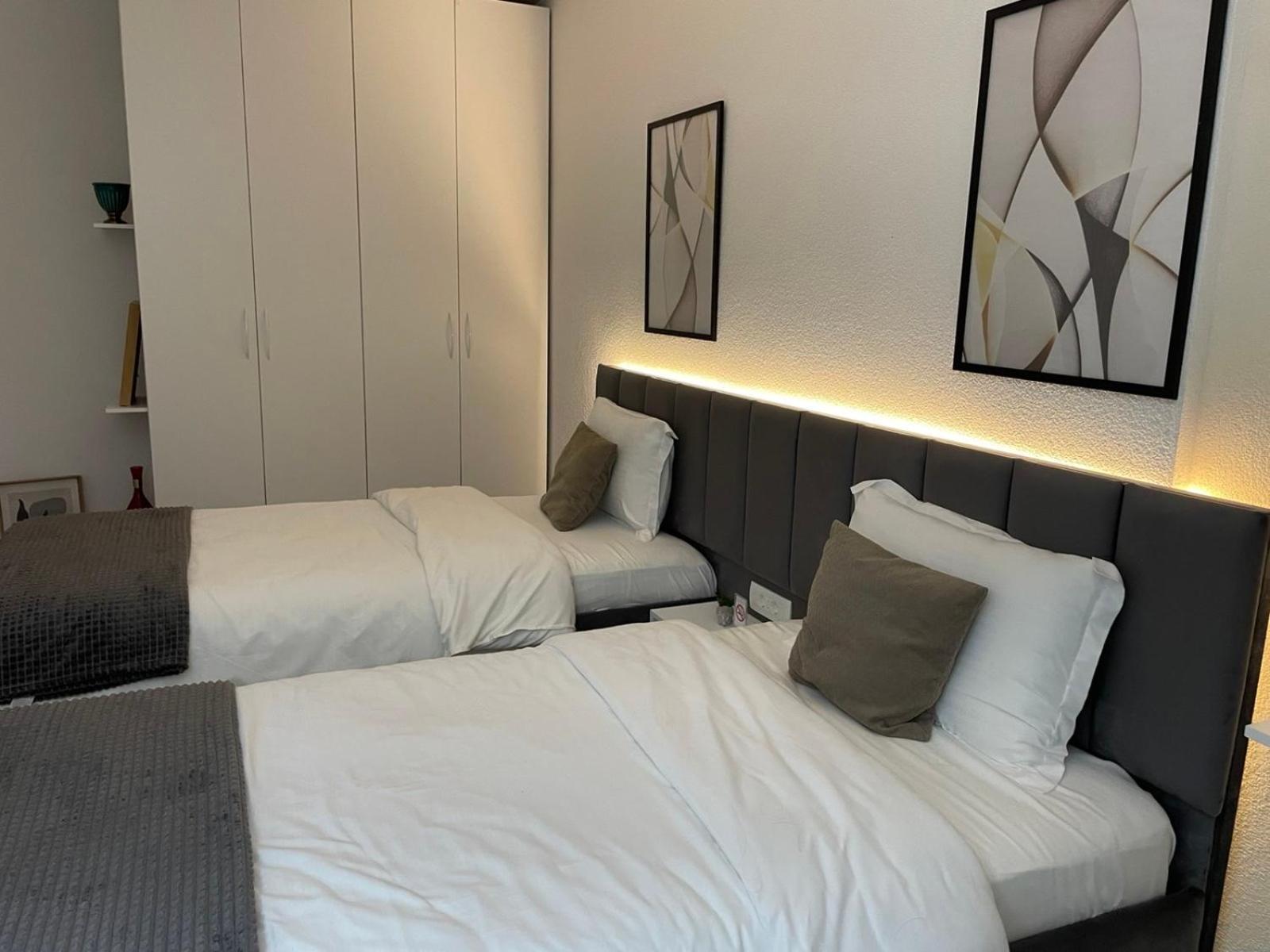 Apartment Prizreni-Free Private Parking Exterior foto